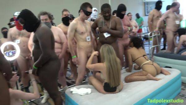 Rebel Rhyders Gangbang With 7 Fluffers Gonzo Style - Abby Rose & Kitt Lacey & Laci Foxx & Lana Analise & Rebel Rhyder & Sunny Daze & Wisconsin Tiff - videomanysex.com on v0d.com
