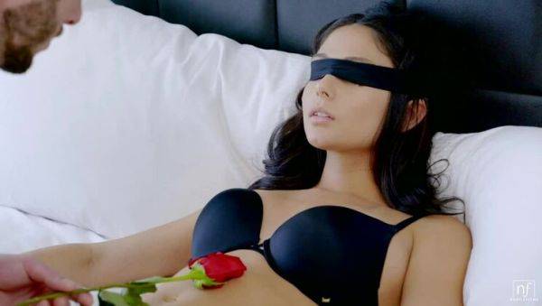 Romance And Roses - S27:E9 - porntry.com on v0d.com