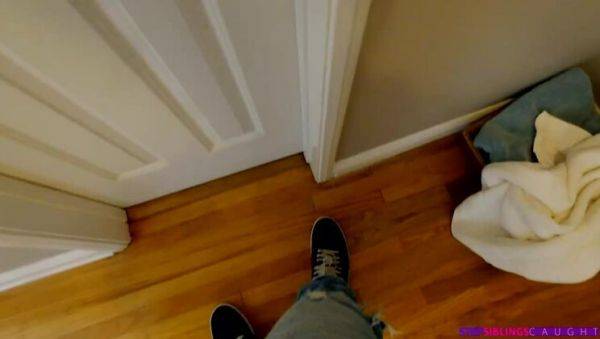 Sisters Helping Hand - S7:E4 - porntry.com on v0d.com