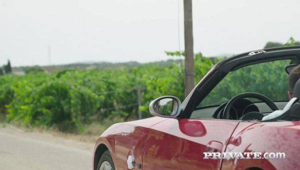 Aruna Aghora, hitchhiker fucked on car bonnet - porntry.com - Russia on v0d.com