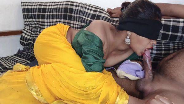 Savita Bhabhi - Neighbor Ko Mast Pela - desi-porntube.com - India on v0d.com