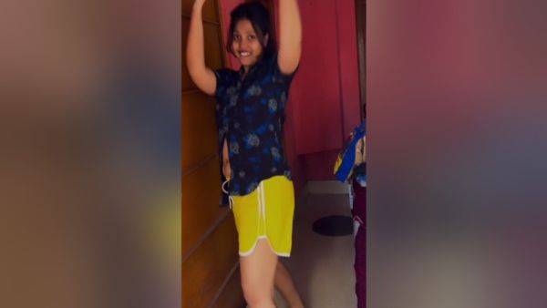 Hindi Sex - Desi Stepaunt Invites Her Stepson Home To Teach Her Everything - desi-porntube.com - India on v0d.com