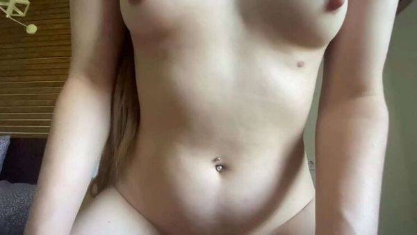 18yo Teen Slut Begs Don't Cum Inside in Hot Homemade Fuck - porntry.com on v0d.com