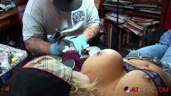 Shyla Stylez Shows Off Her Big Tits and Tattoos in Hot Solo Scene - porntry.com on v0d.com