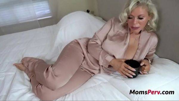 Blonde Busty Stepmom Casca Akashova Fucks Stepson Hard - porntry.com on v0d.com