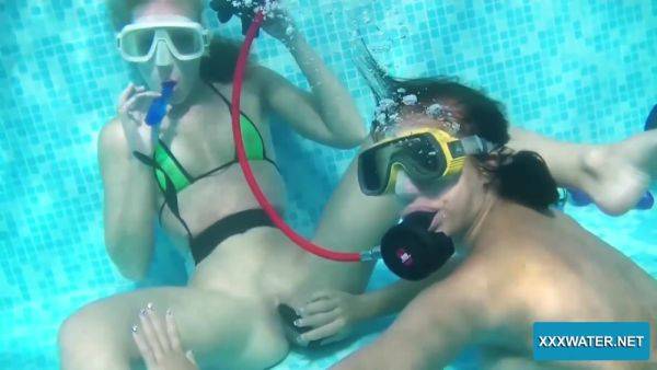 Swimming And Fucking Babes And Candy - Minnie Manga - hclips.com on v0d.com