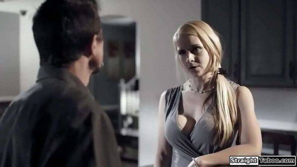 Stepmom and Stepdad Threesome with Teen Stepdaughter - Sarah Vandella, River Fox, Tommy Gunn - porntry.com on v0d.com