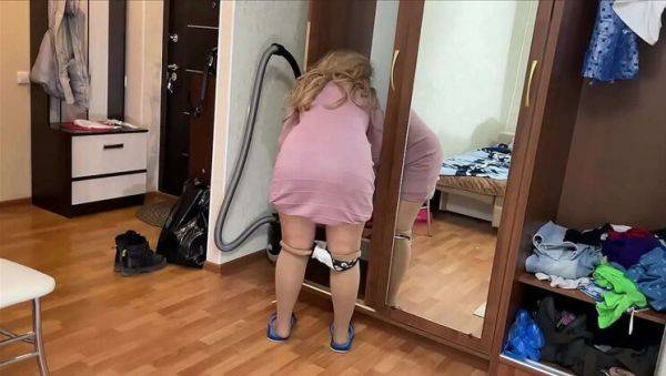 Stepmom's Big Ass Anal Fuck - Homemade MILF Action - porntry.com on v0d.com