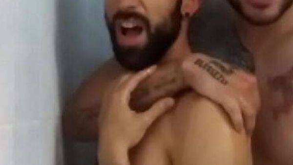 Showering with My Straight Buddy - Big Uncut Cock Action - veryfreeporn.com on v0d.com