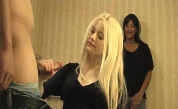 Clothed amateur blonde proves her mom that she knows how to satisfy a man - xbabe.com on v0d.com
