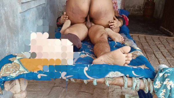 Aunty Invited Me To Her House And Placed Her Big Ass On My Penis And Got Me Fucked Hard With Hindi Sex And Devar Bhabhi - desi-porntube.com - India on v0d.com