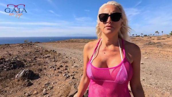 Thirsty Milf With Broken Car Helped And Fucked By Stranger In The Wilderness - videomanysex.com on v0d.com