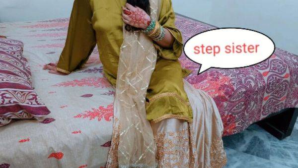 Desi stepsister sucks stepbrother's cock in Hindi at house - xxxfiles.com on v0d.com