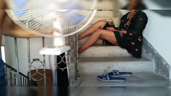 Electrician Fucks Owner's 18 Year Old Indian Stepdaughter Doggy Style - Nazima Khan - xxxfiles.com - India on v0d.com