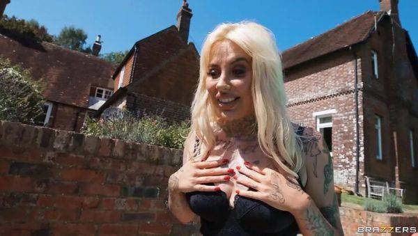 Chloe Savage Pool Boy Pushed Hard Big Tits Blowjob - xxxfiles.com - Britain on v0d.com