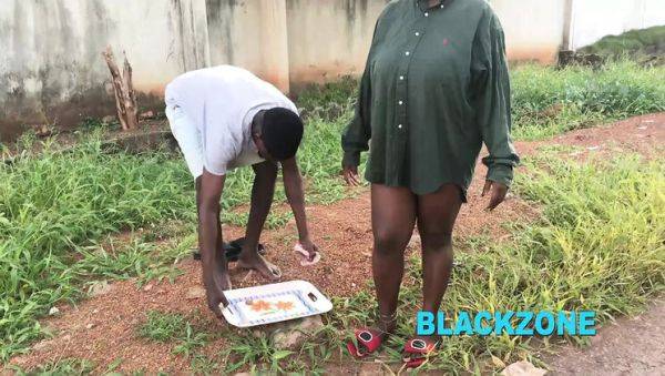 Helping Stranger Fucks Chubby Nigerian Teen with Big Natural Tits in Missionary Creampie - veryfreeporn.com - Nigeria on v0d.com
