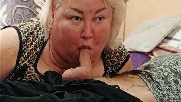 Stepmom's Surprise Blowjob with Cum in Mouth and Swallowing - porntry.com on v0d.com