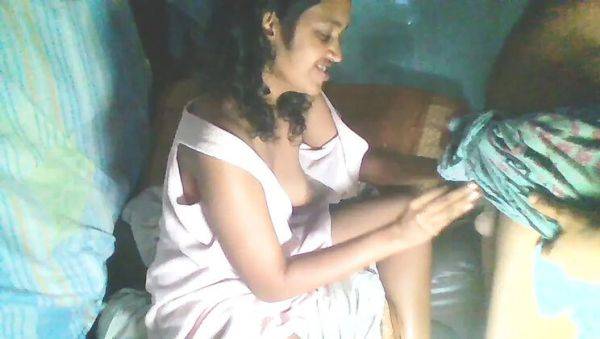 Hot Sri Lankan MILF Tina Baby Widow Vacation Fuck - Big Natural Tits & Ass - porntry.com - Sri Lanka on v0d.com