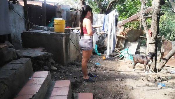 MichellePaula Cheats With Neighbor: Hot Lesbian Latina Amateur Blowjob & Orgasm - porntry.com - Spain - Colombia on v0d.com