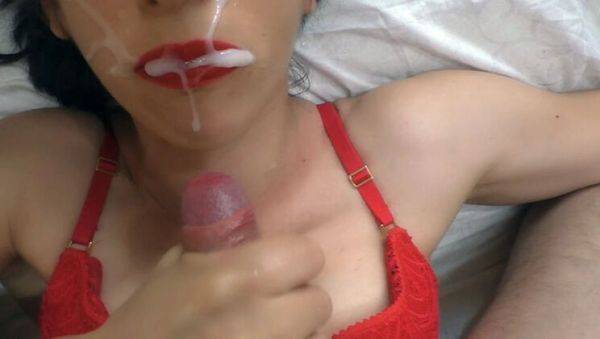 Step Sister Gives Handjob and Takes Cum in Mouth POV - Amateur Homemade Fantasy - porntry.com - Britain on v0d.com
