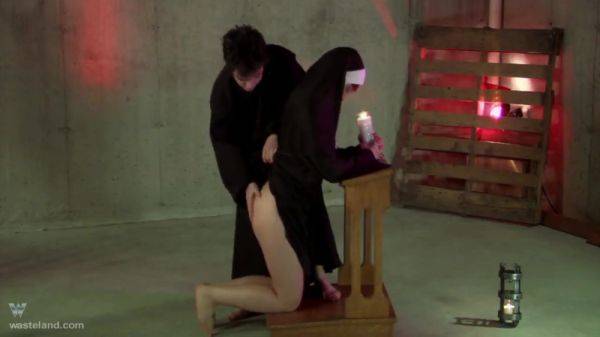Christie Ford In Balls Of St. Marys - upornia.com on v0d.com