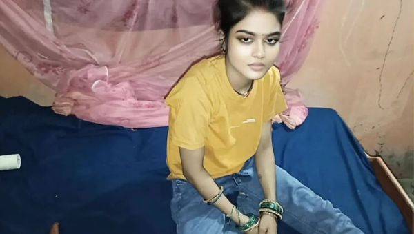 Hot Indian Bhabhi Big Natural Tits Hairy Pussy Desi Village Sex Viral HD Video - veryfreeporn.com - India on v0d.com