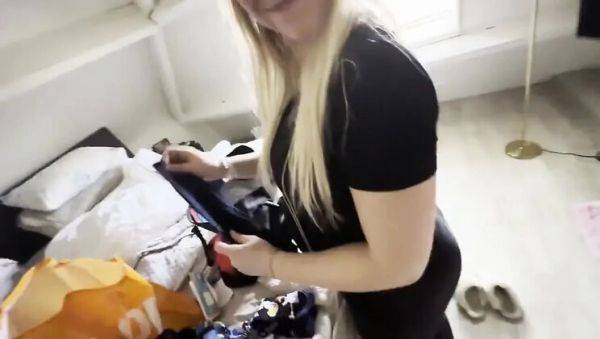 8 Months Pregnant Siswet Gives Intense Blowjob and Facial Cumshot - porntry.com - Netherlands on v0d.com