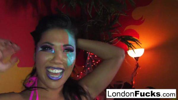 London Keyes - Gets A Cock For A Treat - upornia.com on v0d.com