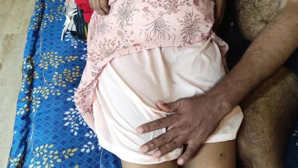 Hot Married Indian Housewife Shares Bed With Neighbor Bachelor - Hardcore Fucking in HD - veryfreeporn.com - India on v0d.com