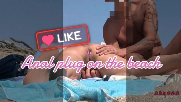 Amateur Exhibitionist Wife Gets Pussy Fingering and Clit Massage on Nude Beach - xxxfiles.com - France on v0d.com