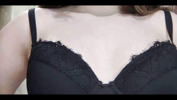 Amateur Teen With Hairy Nipples Shows Off Her Tiny Tits In Homemade 4K Video - veryfreeporn.com on v0d.com