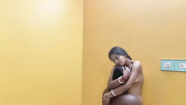 Desi Village Hot Couple Romantic Hindi Homemade Sex - Nikku Fucks Wife First Night - xxxfiles.com - India on v0d.com