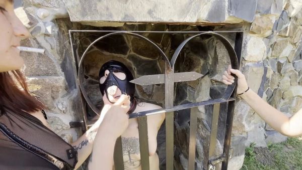 Mistress Zeida French Lezdom Human Ashtray - Skinny Slave Girl Tongue Punishment Extreme BDSM - veryfreeporn.com - France - Romania on v0d.com