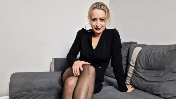 Wanilianna Horny MILF Masturbating in Pantyhose - Big Natural Tits and Pussy Play - xxxfiles.com - Britain on v0d.com