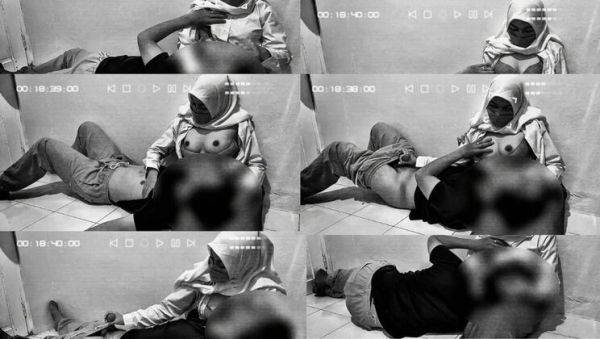 Malaysian High School Girl in Hijab Gives Handjob in Classroom - Amateur Teen with Big Tits - veryfreeporn.com - China - India - Malaysia on v0d.com