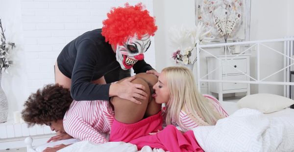 Two cute teen babes Daisy Lee and Luna Coras*** share a big ebony cock - alphaporno.com on v0d.com