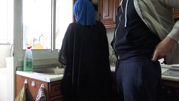 Hijab Maid Anal Doggystyle with Souzan Halabi - Big Cock Kitchen Fuck - veryfreeporn.com on v0d.com