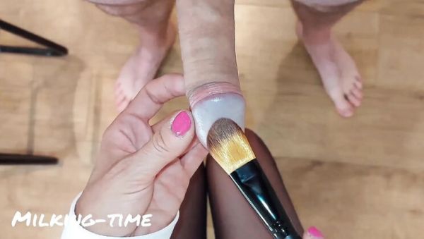 Milking Time Handjob Edging with Big Tits British Mature Part 5 - xxxfiles.com - Britain on v0d.com