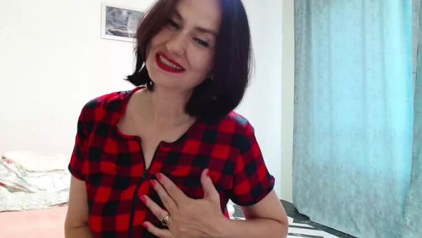 Amateur MILF Angela Lady's Big Natural Tits & Moans Lead to Orgasm Under Table POV - porntry.com - Russia on v0d.com