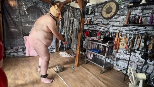 Domina Satana Spanking Her Piggy Slave - BBW Femdom Punishment & Humiliation - porntry.com - Britain on v0d.com