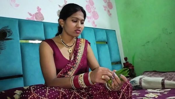 Desi Bhabhi First Time Anal with Devar - Homemade Indian Mom Stepson Sex in Hindi - veryfreeporn.com - India on v0d.com
