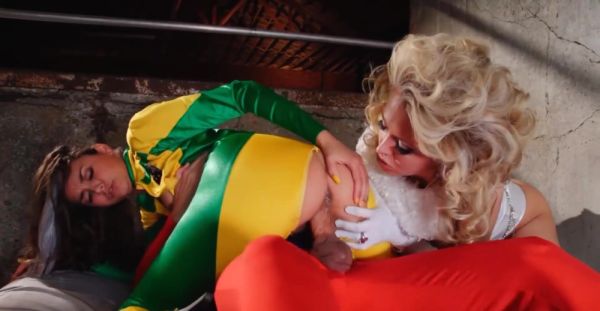 Allie Haze, Jeanie Marie Sullivan, and Tom Byron in a thrilling ffm threesome parody - alphaporno.com on v0d.com