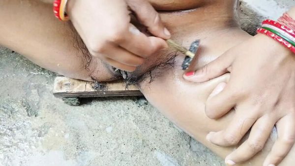 Hairy Indian Stepsister Fingering Her Wet Pussy and Masturbating to Orgasm - veryfreeporn.com - India on v0d.com