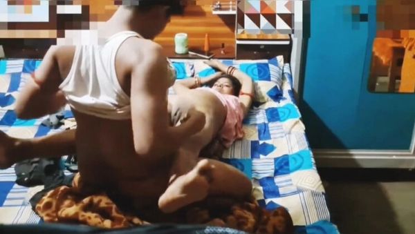 Desi Bhabhi Cheating Wife Crystal Rush Fucks for American Pie - Indian Mom Sex Video - veryfreeporn.com - Usa - India on v0d.com