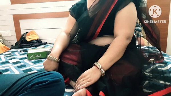 Desi Bhabhi Diwali Home Visit Hindi Audio Fuck with Neighbor - xxxfiles.com - India on v0d.com