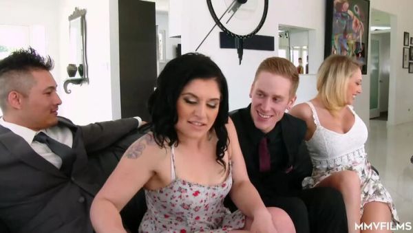 Blonde PAWG Swinger Deep Throat and Facial Cumshot - Kagney Linn Karter Swallows - veryfreeporn.com - Britain on v0d.com