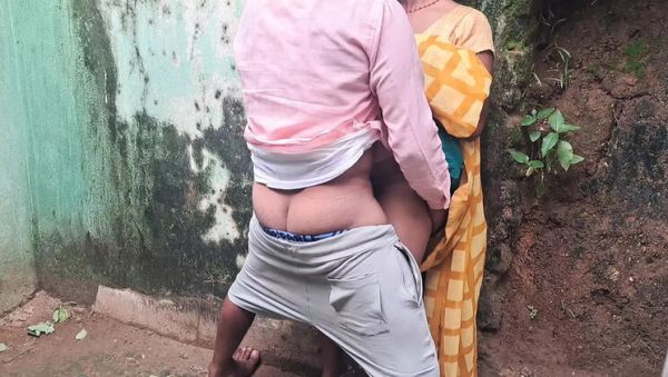 Komal Aunty Hot Indian Desi Fucked Hard by Trilokinath in Hindi - porntry.com - India on v0d.com