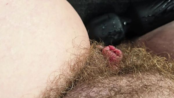 Hairy Mature KhylinCate Squirting and Pissing in Car Clit Pumping Action - veryfreeporn.com - Usa on v0d.com