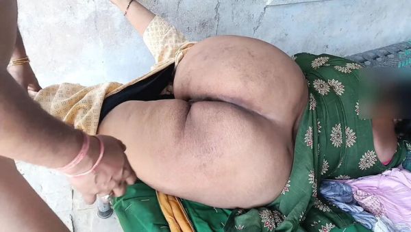 Indian Desi Aunty Pooja Loud Moaning in Hardcore Assfucking and Missionary - BDSM POV HD MMS - veryfreeporn.com - India on v0d.com