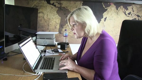 Mature Women Love Young Men - Big Tits Blowjob & Cumshot with Sahara Knite - veryfreeporn.com - Britain on v0d.com